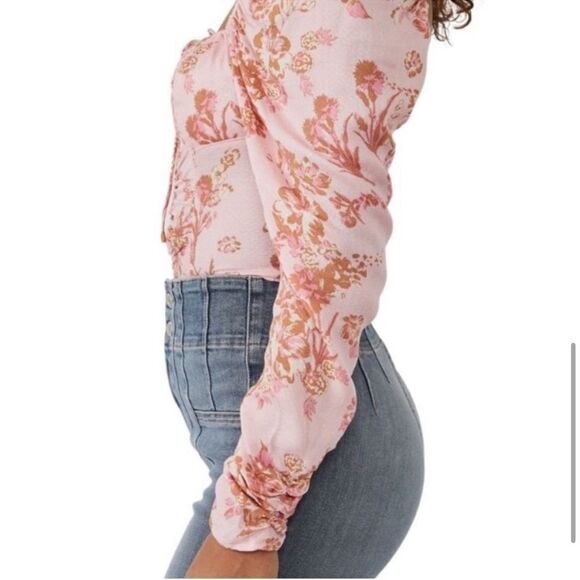 FREE PEOPLE Hilary Printed Top in “Pink Combo” Size XS MSRP $98 - Picture 5 of 13